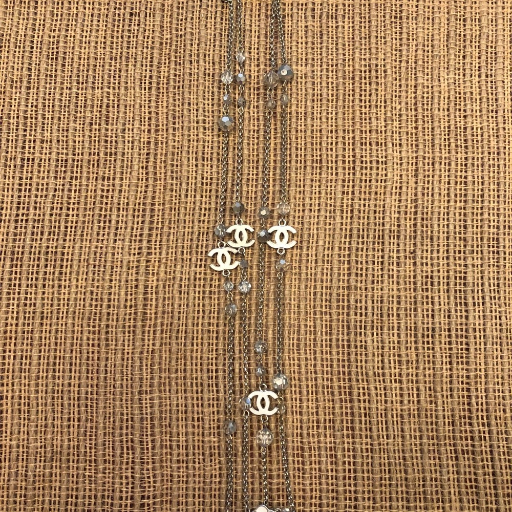 Fabulous long necklace, never worn